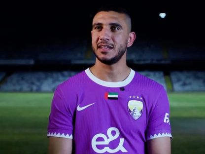 المدافع المصري رامي ربيعة في تقديمه مع نادي العين الإماراتي - alainfcae/x