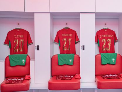 غرفة ملابس منتخب المغرب قبل مواجهة مدغشقر الودية في ملعب الأمير مولاي عبد الله بمدينة الرباط - 2 يونيو 2026 - X/@SPL
