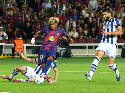 لامين يامال نجم برشلونة في مباراة ريال سوسيداد بالدوري الإسباني - 28 سبتمبر 2025 - Reuters