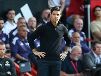 ميكيل أرتيتا مدرب أرسنال خلال مواجهة مانشستر يونايتد في الدوري الإنجليزي الممتاز - 17 أغسطس 2025 - Reuters