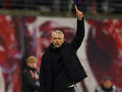 مدرب لايبزيغ ماركو روزه خلال مباراة بوروسيا دورتموند في الدوري الألماني - 15 مارس 2025 - Reuters