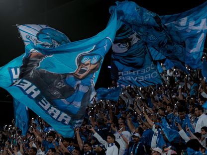 جمهور الهلال خلال مواجهة الخليج بدوري روشن السعودي - 17 أبريل 2025 - X/@Alhilal_FC