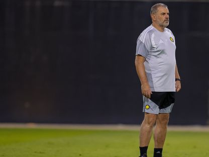 مراسلان فقط.. بوستيكوغلو يلخص لقاء النصر ونيوم في "3 دقائق"