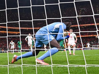 إدوارد ميندي لدى تصديه لركلة جزاء سددها براهيم دياز خلال نهائي كأس أمم إفريقيا بين السنغال والمغرب - 18 يناير 2026 - X/@edou_mendy_
