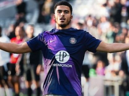 المغربي زكريا أبو خلال خلال مباراة ناديه تولوز أمام ستاد ريمس- 3 نوفمبر 2024 - X/@ToulouseFC