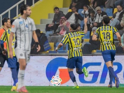 احتفال لاعبي التعاون بتسجيل هدف في مرمى الشباب بالدوري السعودي - 9 يناير 2026 - X/@SPL