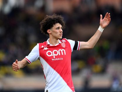 مغناس أكليوش لاعب موناكو خلال مباراة أولمبيك مارسيليا في الدوري الفرنسي - 12 أبريل 2025 - Reuters