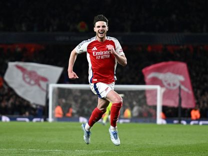 ديكلاين رايس لاعب أرسنال يحتفل بتسجيل هدف في شباك ريال مدريد ضمن ذهاب ربع نهائي دوري أبطال أوروبا - 9 أبريل 2025 - REUTERS
