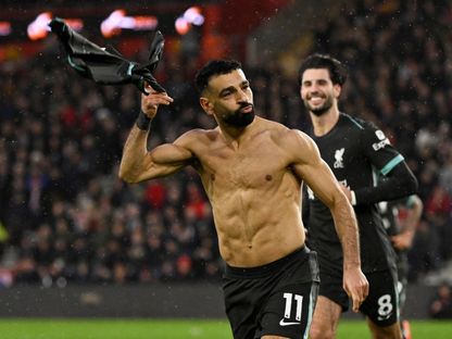 محمد صلاح نجم ليفربول يحتفل بهدفه أمام ساوثامبتون بالدوري الإنجليزي - 24 نوفمبر 2024 - Reuters