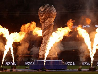 مجسم لكأس الخليج خلال المباراة النهائية بين البحرين وعمان في الكويت - 4 يناير 2025 - Reuters