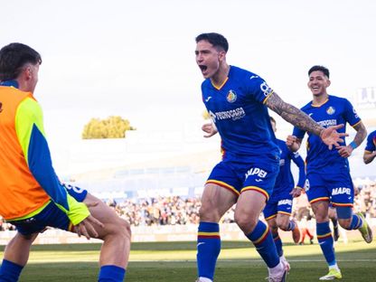 المهاجم الأوروغواياني مارتن ساتريانو يحتفل بتسجيل هدف لخيتافي في مرمى فياريال بالدوري الإسباني - 14 فبراير 2026 - @Getafe/x