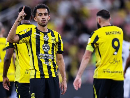 أحمد الغامدي يحتفل بهدفه في فوز الاتحاد على الشباب بدوري روشن السعودي - 27 ديسمبر 2025 - X@ittihad
