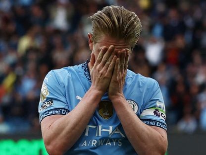 دي بروين يرفض هدية مرموش في آخر ظهور له على ملعب الاتحاد
