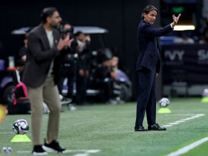 سيموني إنزاغي مدرب الهلال في مباراة الاتفاق بالدوري السعودي - 13 فبراير 2026 - X/@aawsat_spt