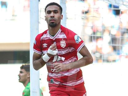 حمدي العبيدي مهاجم النادي الإفريقي يحتفل بتسجيل هدف في مرمى الأولمبي الباجي بالدوري التونسي - 23 فبراير 2025 - FB/@foot24