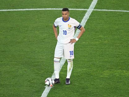 كيليان مبابي محبطاً بعد هدف لإسبانيا في مرمى فرنسا بنصف نهائي دوري الأمم الأوروبية - 5 يونيو 2025 - Reuters