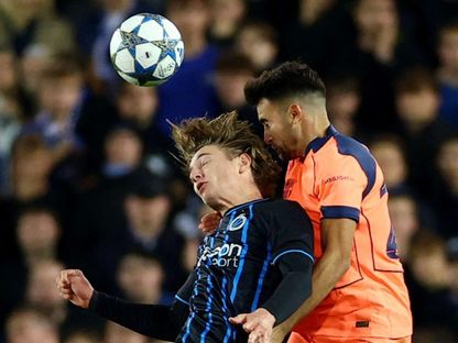 لقطة إصابة إيريك غارسيا في مباراة كلوب بروج وبرشلونة بدوري أبطال أوروبا - 5 نوفمبر 2025 - Reuters