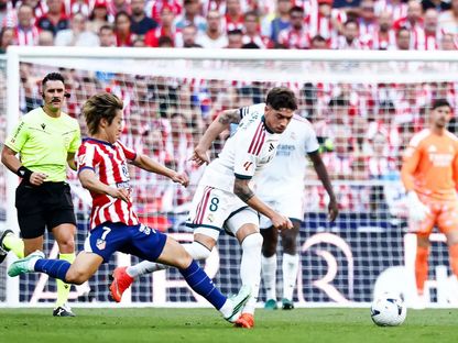 فيديريكو فالفيردي لدى تعرّضه لتدخل عنيف من لي كانغ-إن خلال مباراة بين ريال مدريد وأتلتيكو مدريد - 20 سبتمبر 2026 - realmadrid.com