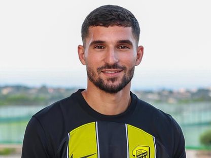 حسام عوار بقميص الاتحاد السعودي - ittihad/x