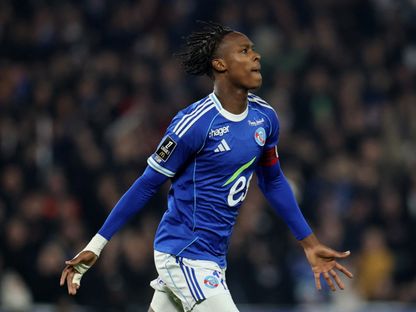 فرحة قائد ستراسبورغ إيمانويل إميغا بهدفه في مرمى ليل بالدوري الفرنسي - 9 نوفمبر 2025 - Reuters