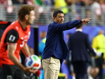 جمال سلامي مدرب منتخب الأردن خلال مواجهة النمسا في كأس العالم - 17 يونيو 2026 - REUTERS