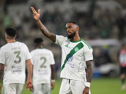 احتفال إيفان توني مهاجم الأهلي بتسجيل هدف في مرمى النجمة في الدوري السعودي - 19 فبراير 2026 - X/@aawsat_spt