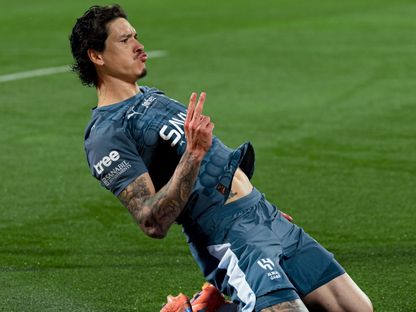 احتفال داروين نونيز مهاجم الهلال بتسجيل هدف في مرمى ضمك بالدوري السعودي - 4 يناير 2026 - X/@Alhilal_FC