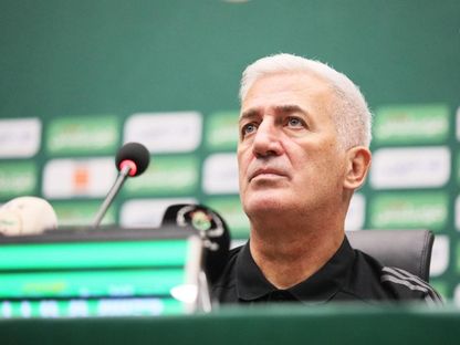 مدرب الجزائر فلاديمير بيتكوفيتش من مؤتمر صحفي - 2 أكتوبر 2025 - X/LesVerts