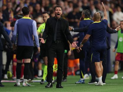 دييغو سيميوني مدرب أتلتيكو مدريد خلال مواجهة برشلونة في ذهاب ربع نهائي دوري أبطال أوروبا - 8 أبريل 2026 - Reuters