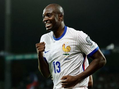 ماتيتا يتجنب الجراحة ويبقي على حظوظه مع فرنسا في كأس العالم