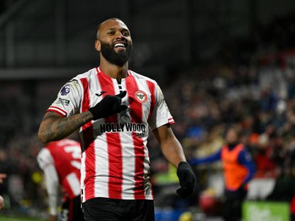 لاعب برينتفورد إيغور تياغو يحتفل بالتسجيل ضد سندرلاند في الدوري الإنجليزي الممتاز - 7 يناير 2026 - Reuters