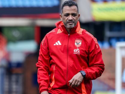 سامي قمصان المدرب المساعد السابق في الجهاز الفني للأهلي المصري - 18 إبريل 2025 - FACEBOOK/ALAHLY