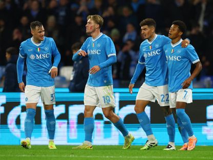 شاهد.. نابولي يحقق فوزاً كبيراً على أتالانتا ويعتلي صدارة الدوري الإيطالي مؤقتاً