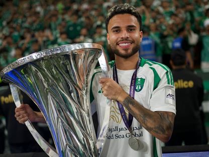 أليكساندر غوميز لاعب الأهلي السعودي يحتفل بلقب دوري أبطال آسيا للنخبة - - صورة متداولة