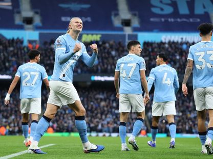 إيرلينغ هالاند مهاجم مانشستر سيتي يحتفل بهدفه الأول أمام وست هام في الدوري الإنجليزي - 20 ديسمبر 2025 - Action Images via Reuters