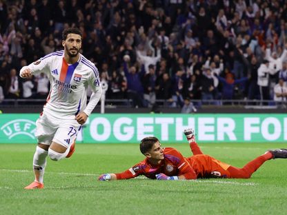 سعيد بن رحمة بعد تسجيله هدفاً لأولمبيك ليون في مرمى أولمبياكوس بالدوري الأوروبي - 26 سبتمبر 2024 - Reuters