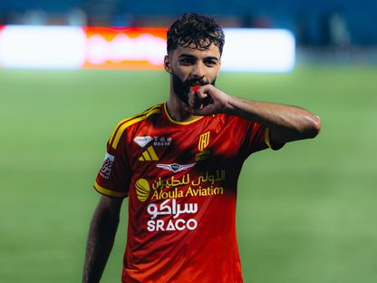 محمد أبو الشامات بعد تسجيله هدفاً للقادسية في مرمى أبها - 16 أكتوبر 2026 - X/@SPL