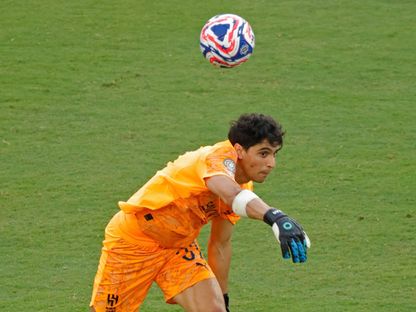 ياسين بونو خلال مباراة بين الهلال وسالزبورغ في كأس العالم للأندية - 22 يونيو 2025 - Reuters