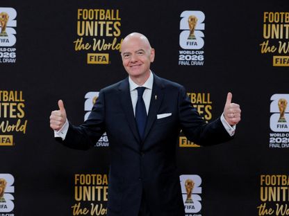 رئيس الاتحاد الدولي لكرة القدم جياني إنفانتينو قبيل انطلاق مراسم قرعة كأس العالم 2026 - 5 ديسمبر 2026 - Reuters
