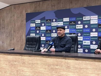 نور الدين بن زكري مدرب الشباب خلال مؤتمر صحافي - 20 فبراير 2026 - X/@aawsat_spt