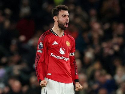 لاعب مانشستر يونايتد برونو فرنانديز يحتفل بالتسجيل أمام بورنموث في الدوري الإنجليزي الممتاز - 15 ديسمبر 2025 - Reuters