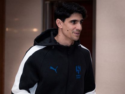 ياسين بونو حارس الهلال قبل مواجهة القادسية في الدوري السعودي - 29 يناير 2026 - X/@Alhilal_FC