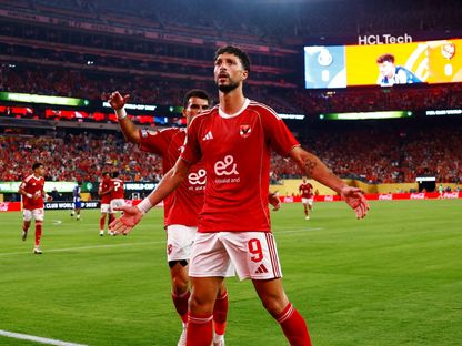 وسام أبو علي هداف الأهلي يحتفل بهدفه أمام بورتو في كأس العالم للأندية - 24 يونيو 2025 - Reuters