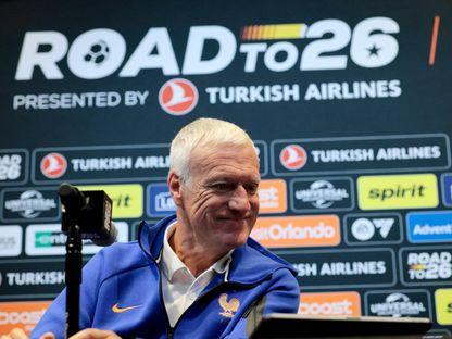 ديدييه ديشان مدرب منتخب فرنسا خلال مؤتمر صحفي - 25 مارس 2026 - Reuters