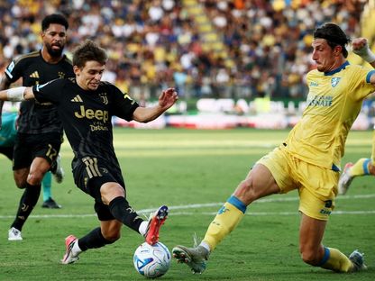 شاهد.. يوفنتوس يبدأ الدوري الإيطالي بفوز صعب على فروسينوني