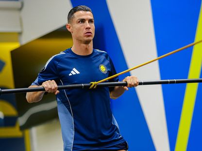 كريستيانو رونالدو نجم نادي النصر يبدأ برنامجه العلاجي في غرفة العلاج الطبيعي بمقر النادي - 3 مارس 2026 - X/@AlNassrFC