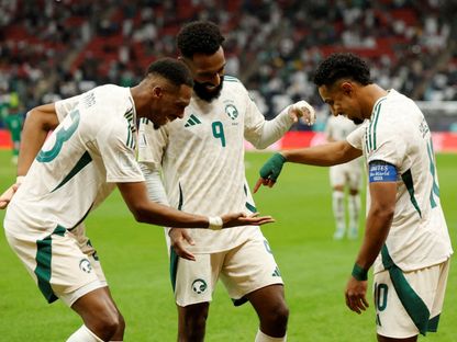 احتفال لاعبي السعودية بتسجيل هدف في مرمى جزر القمر بكأس العرب - 7 ديسمبر 2025 - Reuters