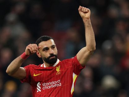 محمد صلاح نجم ليفربول يحتفل بالفوز على نيوكاسل في الدوري الإنجليزي الممتاز - 26 فبراير 2025 - Reuters