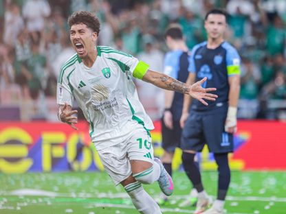 فيرمينو يحلم بلقب آسيوي ويايسله يطالب لاعبيه بالمزيد أمام الهلال