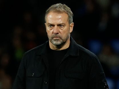 هانزي فليك من مباراة ريال سوسيداد وبرشلونة بالدوري الإسباني - 18 يناير 2026 - Reuters